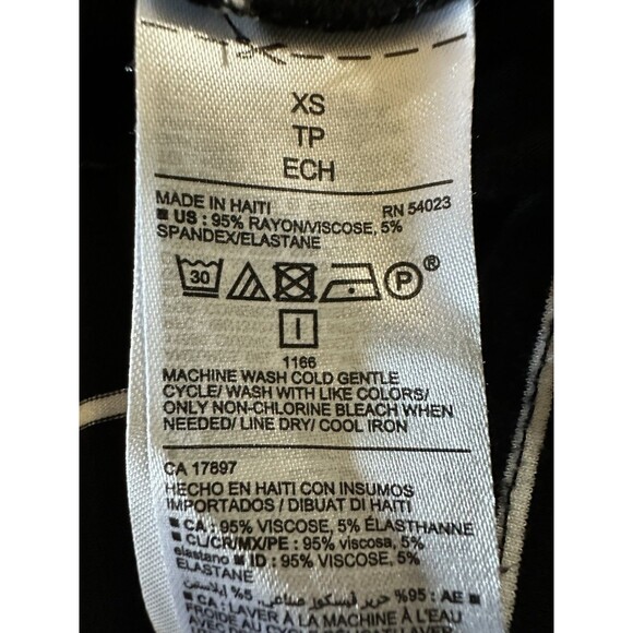 Old Navy Luxe Shirt Black/ White Stripe Boat Neck Long Sleeve Soft Women’s XS - Picture 5 of 5